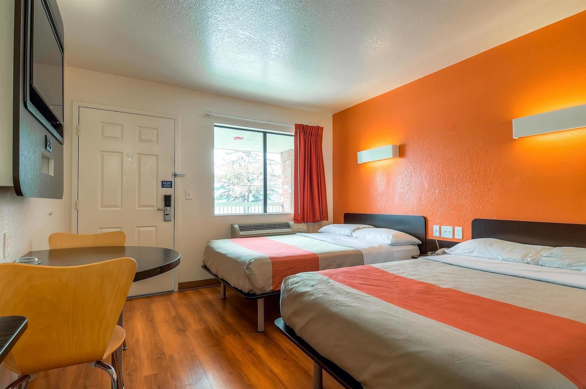 Hotel 6-arcadia, Ca - Angeles - Pasadena Area